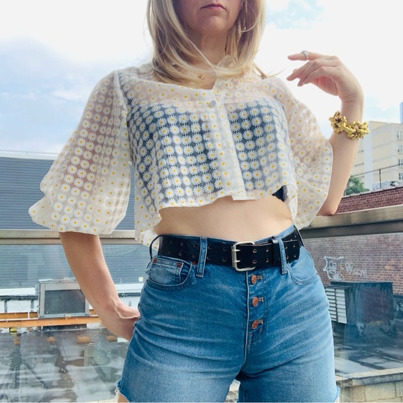 Zara Daisies Balloon Lantern 3/4 Sleeves Crop Top - Picture 5 of 16